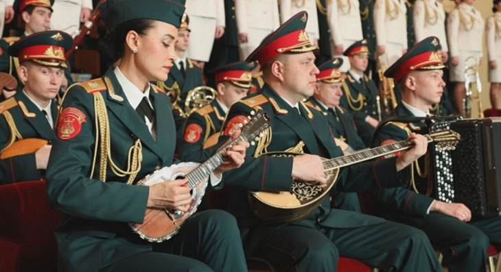 Της Δικαιοσύνης Ήλιε Νοητέ – Η χορωδία του Κόκκινου Στρατού τραγουδά Μικη Θεοδωράκη
