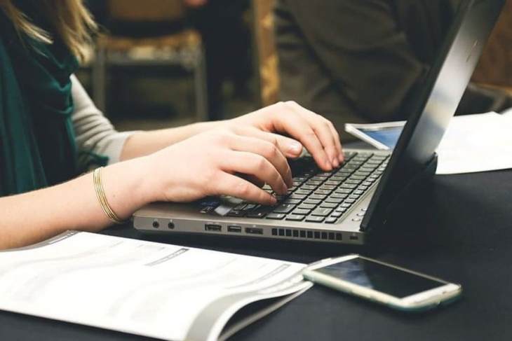 &Psi;&eta;&phi;&iota;&alpha;&kappa;ή &Mu;έ&rho;&iota;&mu;&nu;&alpha; &Iota;&Iota;: &Epsilon;&pi;&iota;&tau;&alpha;&gamma;έ&sigmaf; 200 &epsilon;&upsilon;&rho;ώ &sigma;&epsilon; &epsilon;&kappa;&pi;&alpha;&iota;&delta;&epsilon;&upsilon;&tau;&iota;&kappa;&omicron;ύ&sigmaf; &gamma;&iota;&alpha; &alpha;&gamma;&omicron;&rho;ά &epsilon;&xi;&omicron;&pi;&lambda;&iota;&sigma;&mu;&omicron;ύ