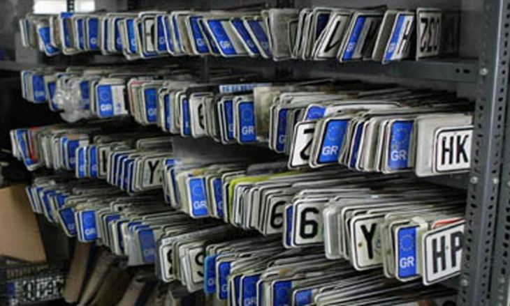 &Epsilon;&pi;&iota;&sigma;&tau;&rho;&omicron;&phi;ή &pi;&iota;&nu;&alpha;&kappa;ί&delta;&omega;&nu; &kappa;&alpha;&iota; &delta;&iota;&pi;&lambda;&omega;&mu;ά&tau;&omega;&nu;  &omicron;&delta;ή&gamma;&eta;&sigma;&eta;&sigmaf; &lambda;ό&gamma;&omega; &Kappa;&omicron;&rho;&omega;&nu;&omicron;ϊ&omicron;&upsilon;