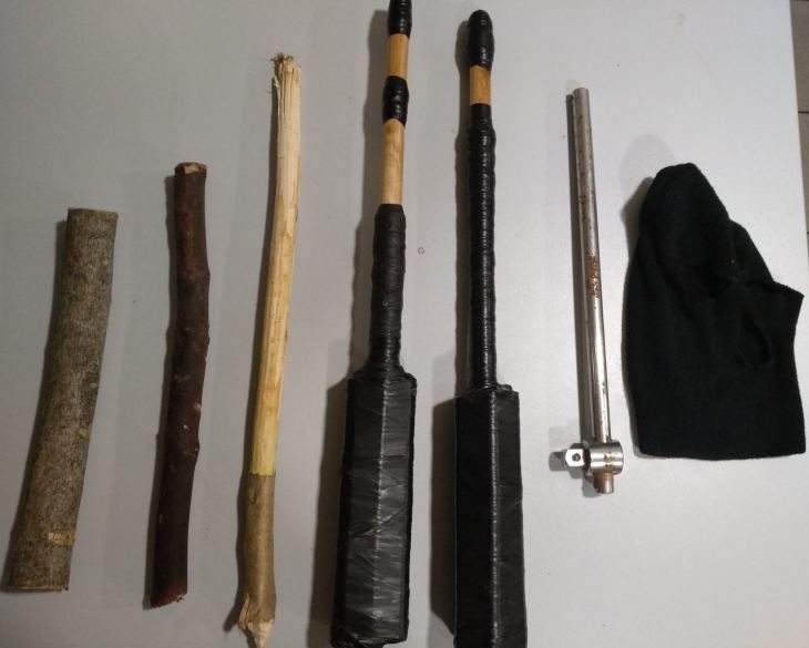 Έ&lambda;&lambda;&eta;&nu;&epsilon;&sigmaf;, &Alpha;&lambda;&beta;&alpha;&nu;ό&sigmaf; &kappa;&alpha;&iota; &Beta;&omicron;ύ&lambda;&gamma;&alpha;&rho;&omicron;&sigmaf; &omicron;&iota; &delta;&rho;ά&sigma;&tau;&epsilon;&sigmaf; &epsilon;&pi;&iota;&theta;έ&sigma;&epsilon;&omega;&nu; &kappa;&alpha;&tau;ά &mu;&epsilon;&tau;&alpha;&nu;&alpha;&sigma;&tau;ώ&nu; &sigma;&tau;&eta; &Lambda;έ&sigma;&beta;&omicron;