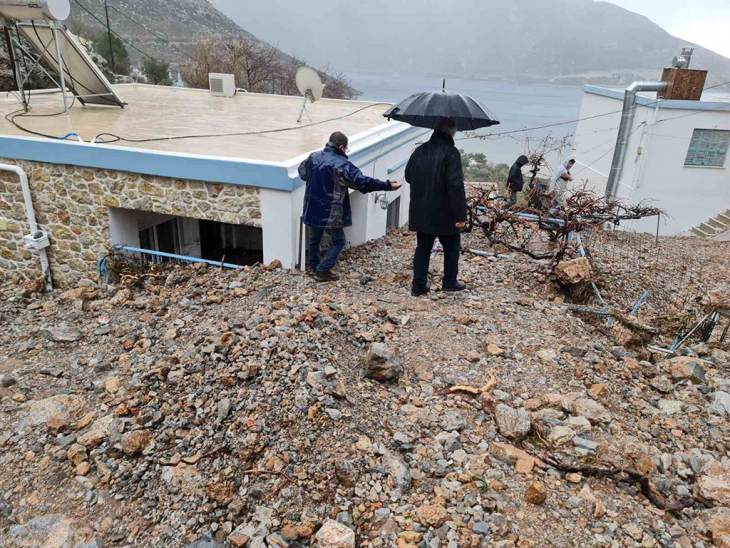 Πέτσας: Χρηματοδότηση έργων στο Δήμο Καλυμνίων για αντιμετώπιση καταστροφών από την πρόσφατη κακοκαιρία