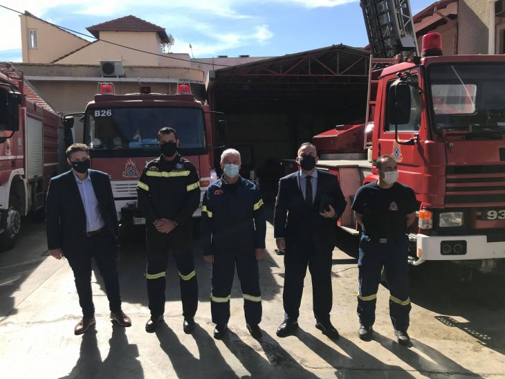 &Sigma;&epsilon;&iota;&rho;ά &epsilon;&pi;&alpha;&phi;ώ&nu; &kappa;&alpha;&iota; &epsilon;&pi;&iota;&sigma;&kappa;έ&psi;&epsilon;&omega;&nu; &epsilon;ί&chi;&epsilon; &omicron; &Beta;&omicron;&upsilon;&lambda;&epsilon;&upsilon;&tau;ή&sigmaf; &Delta;&omega;&delta;&epsilon;&kappa;&alpha;&nu;ή&sigma;&omicron;&upsilon;, &Iota;&omega;ά&nu;&nu;&eta;&sigmaf; &Pi;&alpha;&pi;&pi;ά&sigmaf;, &sigma;&tau;&eta; &Rho;ό&delta;&omicron;