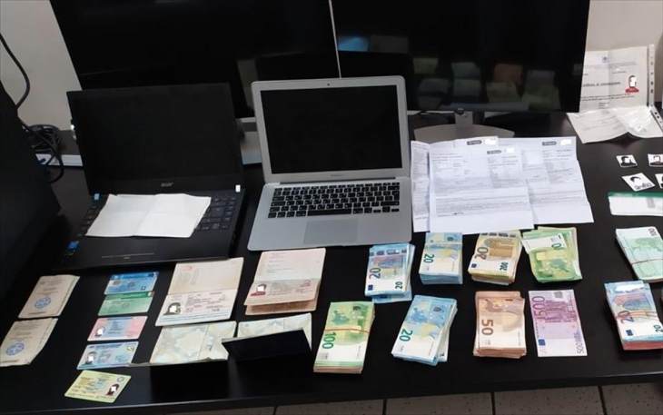 &Theta;&rho;ί&lambda;&epsilon;&rho; &sigma;&tau;&eta;&nu; &Kappa;&omega;: &Chi;&epsilon;&iota;&rho;&omicron;&pi;έ&delta;&epsilon;&sigmaf; &sigma;&epsilon; 43&chi;&rho;&omicron;&nu;&omicron; &delta;&iota;&alpha;&kappa;&iota;&nu;&eta;&tau;ή &mu;&epsilon;&tau;&alpha;&nu;&alpha;&sigma;&tau;ώ&nu; &ndash; &Kappa;&alpha;&tau;&eta;&gamma;&omicron;&rho;&epsilon;ί&tau;&alpha;&iota; &kappa;&alpha;&iota; &gamma;&iota;&alpha; &kappa;&alpha;&tau;&alpha;&sigma;&kappa;&omicron;&pi;&epsilon;ί&alpha; &ndash; &Tau;&iota; &beta;&rho;έ&theta;&eta;&kappa;&epsilon; &sigma;&tau;&eta;&nu; &kappa;&alpha;&tau;&omicron;&chi;ή &tau;&omicron;&upsilon;