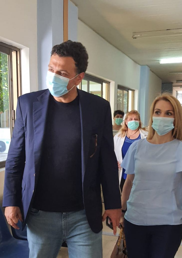 &Pi;&rho;&omicron;&chi;&omega;&rho;ά &omicron; &sigma;&chi;&epsilon;&delta;&iota;&alpha;&sigma;&mu;ό&sigmaf; &gamma;&iota;&alpha; &tau;&omicron;&nu; &epsilon;&mu;&beta;&omicron;&lambda;&iota;&alpha;&sigma;&mu;ό &tau;&omega;&nu; &sigma;&upsilon;&mu;&pi;&omicron;&lambda;&iota;&tau;ώ&nu; &mu;&alpha;&sigmaf; &pi;&omicron;&upsilon; &delta;&epsilon;&nu; &mu;&pi;&omicron;&rho;&omicron;ύ&nu; &nu;&alpha; &mu;&epsilon;&tau;&alpha;&kappa;&iota;&nu;&eta;&theta;&omicron;ύ&nu;, &zeta;ή&tau;&eta;&mu;&alpha; &pi;&omicron;&upsilon; ά&mu;&epsilon;&sigma;&alpha; &epsilon;ί&chi;&epsilon; &theta;έ&sigma;&epsilon;&iota; &eta; &Mu;ί&kappa;&alpha; &Iota;&alpha;&tau;&rho;ί&delta;&eta; &sigma;&tau;&omicron; &Upsilon;&pi;&omicron;&upsilon;&rho;&gamma;&epsilon;ί&omicron; &Upsilon;&gamma;&epsilon;ί&alpha;&sigmaf;.