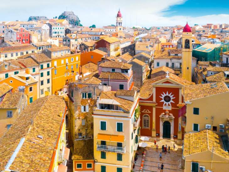 &Pi;&rho;ό&omega;&rho;&omicron; &laquo;&xi;&epsilon;&sigma;&pi;ί&tau;&omega;&mu;&alpha;&raquo; &epsilon;&kappa;&pi;&alpha;&iota;&delta;&epsilon;&upsilon;&tau;&iota;&kappa;ώ&nu; &kappa;&alpha;&iota; &sigma;&tau;&eta;&nu; &Kappa;έ&rho;&kappa;&upsilon;&rho;&alpha; ό&pi;&omega;&sigmaf; &kappa;&alpha;&iota; &sigma;&tau;&eta; &Mu;ύ&kappa;&omicron;&nu;&omicron;