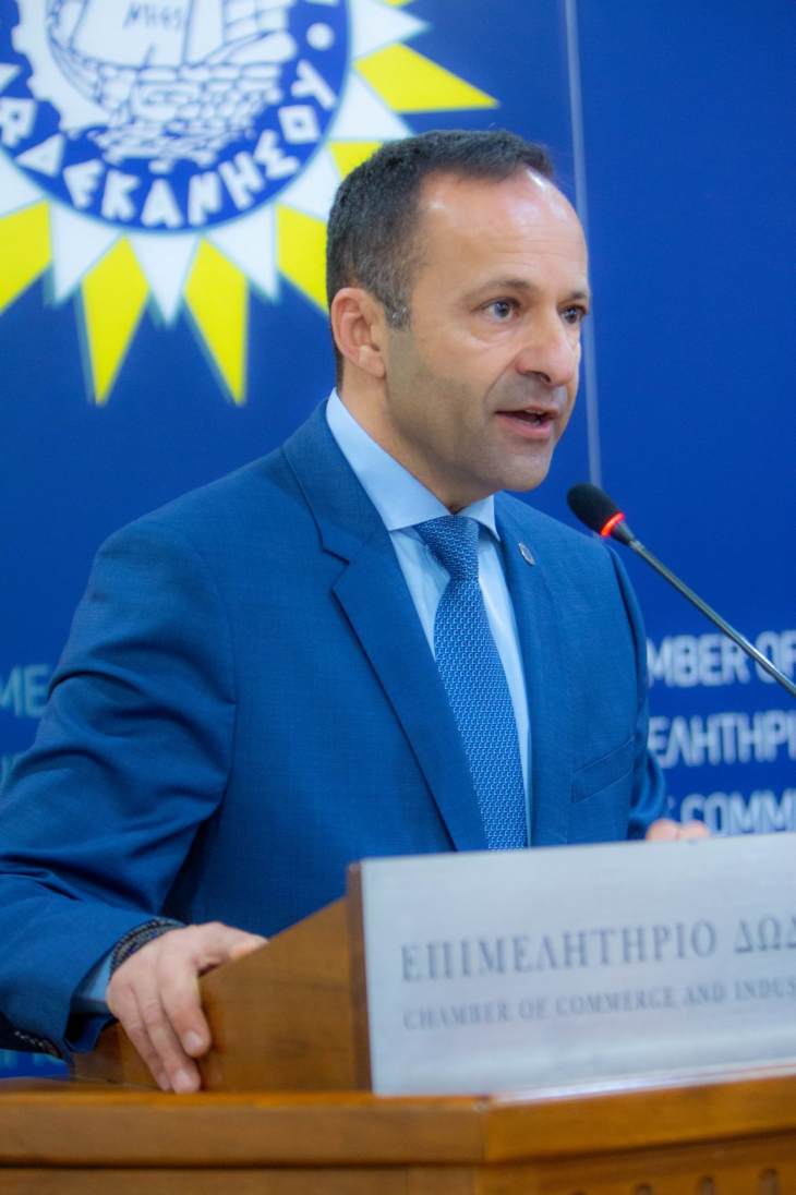 &Alpha;&Pi;&Omicron; &Epsilon;&Pi;&Iota;&Mu;&Epsilon;&Lambda;&Eta;&Tau;&Eta;&Rho;&Iota;&Omicron; &Delta;&Omega;&Delta;&Epsilon;&Kappa;&Alpha;&Nu;&Eta;&Sigma;&Omicron;&Upsilon; - &Epsilon;&pi;&iota;&sigma;&tau;&omicron;&lambda;ή &pi;&rho;&omicron;&sigmaf; &upsilon;&pi;&omicron;&upsilon;&rho;&gamma;&omicron;ύ&sigmaf; &gamma;&iota;&alpha; &Rho;&epsilon;ύ&mu;&alpha;, K&alpha;ύ&sigma;&iota;&mu;&alpha; &kappa;&alpha;&iota; &Mu;&epsilon;&tau;&alpha;&phi;&omicron;&rho;&iota;&kappa;ό &Iota;&sigma;&omicron;&delta;ύ&nu;&alpha;&mu;&omicron;