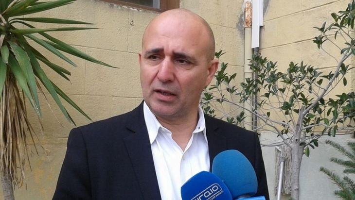 &Tau;&eta;&lambda;&epsilon;&delta;&iota;ά&sigma;&kappa;&epsilon;&psi;&eta; &sigma;&tau;&eta; &Lambda;έ&rho;&omicron; &gamma;&iota;&alpha; &pi;&rho;&omicron;&sigma;&phi;&upsilon;&gamma;&iota;&kappa;ό-&mu;&epsilon;&tau;&alpha;&nu;&alpha;&sigma;&tau;&epsilon;&upsilon;&tau;&iota;&kappa;ό