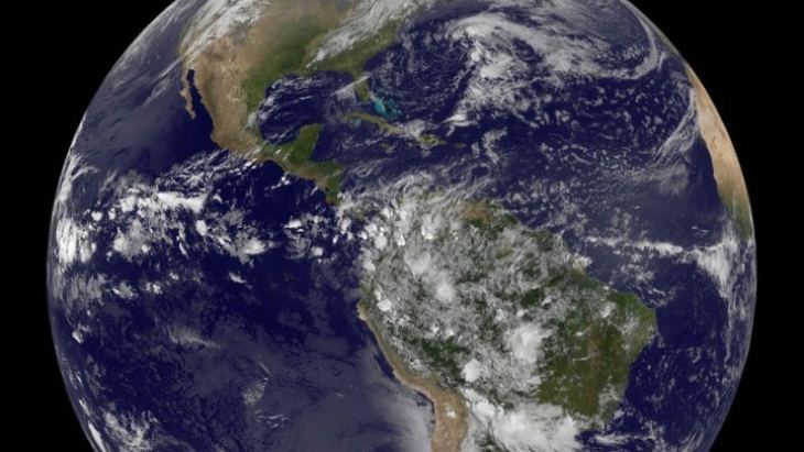 &Eta; &gamma;&eta; &tau;&rho;έ&mu;&epsilon;&iota; &lambda;&iota;&gamma;ό&tau;&epsilon;&rho;&omicron; &lambda;ό&gamma;&omega; &kappa;&omicron;&rho;&omicron;&nu;&omicron;ϊ&omicron;ύ &kappa;&alpha;&iota; &tau;&omega;&nu; &mu;έ&tau;&rho;&omega;&nu; &pi;&epsilon;&rho;&iota;&omicron;&rho;&iota;&sigma;&mu;&omicron;ύ