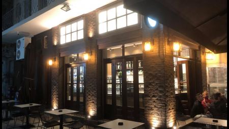 &Eta; &kappa;&alpha;&phi;&epsilon;&tau;έ&rho;&iota;&alpha; &Alpha;&nu;ά&sigma;&eta; ά&lambda;&lambda;&alpha;&xi;&epsilon; &epsilon;&nu;&tau;&epsilon;&lambda;ώ&sigmaf; &epsilon;&iota;&kappa;ό&nu;&alpha;