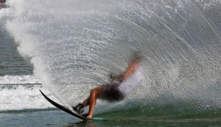 Best photo: &Sigma;&tau;&omicron;&nu; &Pi;ά&rho;&eta; &Sigma;&alpha;&rho;&rho;&eta;&kappa;ώ&sigma;&tau;&alpha; &tau;&omicron; &beta;&rho;&alpha;&beta;&epsilon;ί&omicron; &gamma;&iota;&alpha; &tau;&eta;&nu; &kappa;&omicron;&rho;&upsilon;&phi;&alpha;ί&alpha; &phi;&omega;&tau;&omicron;&gamma;&rho;&alpha;&phi;ί&alpha;