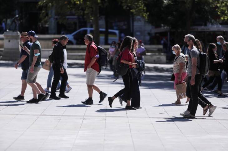 &Upsilon;&pi;έ&rho;&beta;&alpha;&rho;&omicron;&iota; &kappa;&alpha;&iota; &kappa;&alpha;&pi;&nu;&iota;&sigma;&tau;έ&sigmaf; &omicron;&iota; Έ&lambda;&lambda;&eta;&nu;&epsilon;&sigmaf;- &Tau;&iota; &delta;&epsilon;ί&chi;&nu;&omicron;&upsilon;&nu; &tau;&alpha; &sigma;&tau;&omicron;&iota;&chi;&epsilon;ί&alpha; &tau;&eta;&sigmaf; &Epsilon;&Lambda;&Sigma;&Tau;&Alpha;&Tau;
