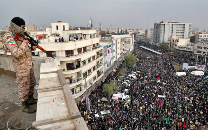&Iota;&rho;ά&nu;: &Tau;&omicron;&upsilon;&lambda;ά&chi;&iota;&sigma;&tau;&omicron;&nu; 208 &omicron;&iota; &nu;&epsilon;&kappa;&rho;&omicron;ί &sigma;&tau;&iota;&sigmaf; &delta;&iota;&alpha;&delta;&eta;&lambda;ώ&sigma;&epsilon;&iota;&sigmaf;