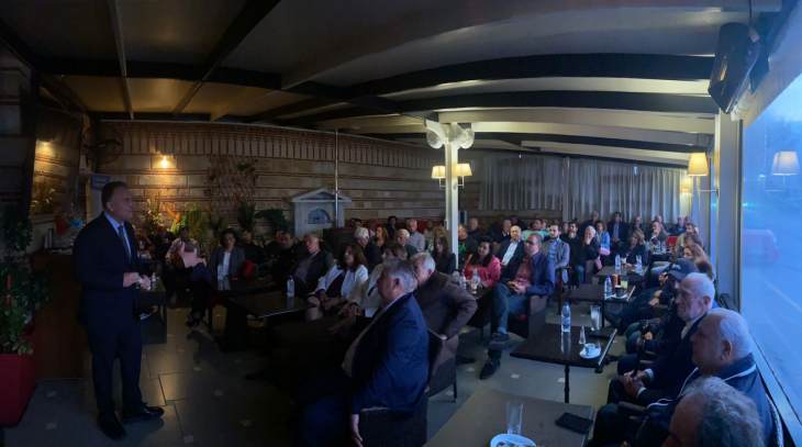 &Tau;&omicron; &laquo;&epsilon;&upsilon;&chi;&alpha;&rho;&iota;&sigma;&tau;ώ&raquo; &tau;&omega;&nu; &kappa;&alpha;&tau;&omicron;ί&kappa;&omega;&nu; &tau;&eta;&sigmaf; &Kappa;&alpha;&rho;&pi;ά&theta;&omicron;&upsilon; &sigma;&tau;&omicron; &Gamma;&iota;ά&nu;&nu;&eta; &Pi;&alpha;&pi;&pi;ά.