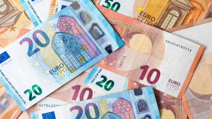 Καταιγισμός πληρωμών έως την Παρασκευή: Τα ποσά που θα λάβουν άνεργοι, μισθωτοί και συνταξιούχοι