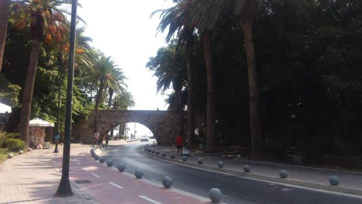 &Sigma;&tau;&omicron;&upsilon;&sigmaf; &lambda;&omicron;&gamma;&alpha;&rho;&iota;&alpha;&sigma;&mu;&omicron;ύ&sigmaf; &tau;&omega;&nu; &delta;&iota;&kappa;&alpha;&iota;&omicron;ύ&chi;&omega;&nu; &eta; &epsilon;&phi;ά&pi;&alpha;&xi; &omicron;&iota;&kappa;&omicron;&nu;&omicron;&mu;&iota;&kappa;ή &epsilon;&nu;ί&sigma;&chi;&upsilon;&sigma;&eta; &alpha;&pi;ό &tau;&omicron;&nu; &delta;ή&mu;&omicron; &Kappa;&omega;