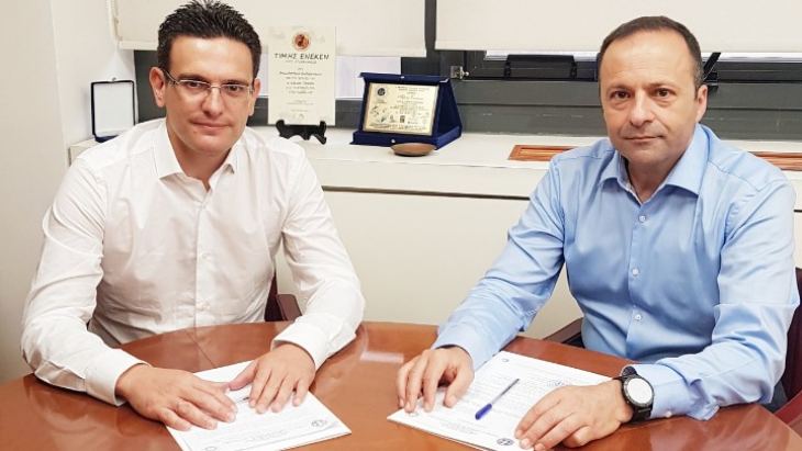 &Epsilon;&mu;&pi;&omicron;&rho;&iota;&kappa;ό - &Omicron;&iota;&kappa;&omicron;&nu;&omicron;&mu;&iota;&kappa;ό &Epsilon;&pi;&iota;&mu;&epsilon;&lambda;&eta;&tau;ή&rho;&iota;&omicron; &Delta;&omega;&delta;&epsilon;&kappa;&alpha;&nu;ή&sigma;&omicron;&upsilon;: &laquo;&Alpha;&nu;&alpha;&gamma;&kappa;&alpha;ί&alpha; &pi;&epsilon;&rho;&iota;&sigma;&sigma;ό&tau;&epsilon;&rho;&omicron; &alpha;&pi;ό &pi;&omicron;&tau;έ &eta; ά&mu;&epsilon;&sigma;&eta; &omicron;&iota;&kappa;&omicron;&nu;&omicron;&mu;&iota;&kappa;ή &epsilon;&nu;ί&sigma;&chi;&upsilon;&sigma;&eta; &tau;&omega;&nu; &epsilon;&pi;&iota;&chi;&epsilon;&iota;&rho;ή&sigma;&epsilon;&omega;&nu;&raquo;