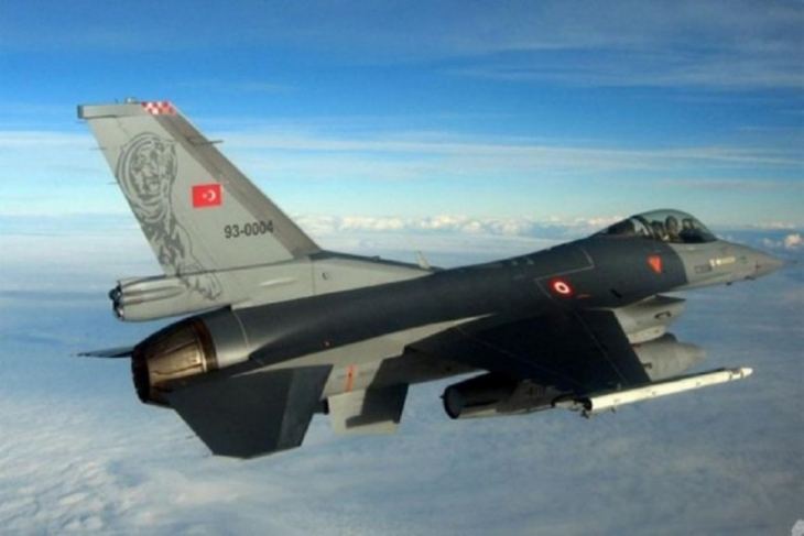 Τουρκικά αεροσκάφη πέταξαν πάνω από το Φαρμακονήσι