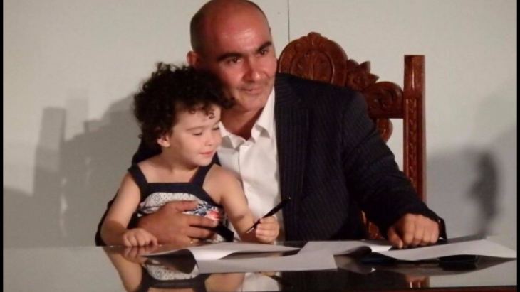 &Eta; &kappa;&alpha;&tau;&eta;&gamma;&omicron;&rho;&iota;&omicron;&pi;&omicron;ί&eta;&sigma;&eta; &tau;&omega;&nu; &nu;&eta;&sigma;&iota;ώ&nu; &alpha;&pi;&omicron;&tau;&epsilon;&lambda;&epsilon;ί &tau;&eta;&nu; &pi;&alpha;&rho;&alpha;&delta;&omicron;&chi;ή &tau;&omicron;&upsilon; &lambda;ά&theta;&omicron;&upsilon;&sigmaf; &alpha;&pi;ό &tau;&omicron; ί&delta;&iota;&omicron; &tau;&omicron; &kappa;&rho;ά&tau;&omicron;&sigmaf; &alpha;&pi;έ&nu;&alpha;&nu;&tau;&iota; &sigma;&tau;&omicron;&upsilon;&sigmaf; &pi;&omicron;&lambda;ί&tau;&epsilon;&sigmaf; &tau;&omega;&nu; &nu;&eta;&sigma;&iota;ώ&nu; &mu;&alpha;&sigmaf;