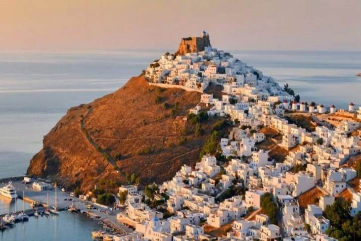 &Tau;&iota; &epsilon;ί&nu;&alpha;&iota; &tau;&omicron; &pi;&epsilon;ί&rho;&alpha;&mu;&alpha; &tau;&eta;&sigmaf; &Alpha;&sigma;&tau;&upsilon;&pi;ά&lambda;&alpha;&iota;&alpha;&sigmaf;