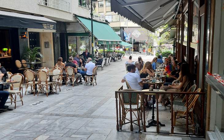 Κορωνοϊός: Αρση περιορισμών και στοχευμένοι έλεγχοι – Τι αλλάζει από σήμερα