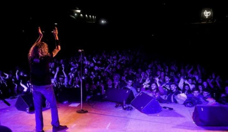 &Sigma;&upsilon;&nu;&alpha;&upsilon;&lambda;ί&epsilon;&sigmaf;, &kappa;&alpha;&tau;&alpha;&sigma;&kappa;&eta;&nu;ώ&sigma;&epsilon;&iota;&sigmaf; &kappa;&alpha;&iota; &kappa;&alpha;&zeta;ί&nu;&omicron; &epsilon;&pi;&iota;&sigma;&tau;&rho;έ&phi;&omicron;&upsilon;&nu; &alpha;&pi;ό &Delta;&epsilon;&upsilon;&tau;έ&rho;&alpha;