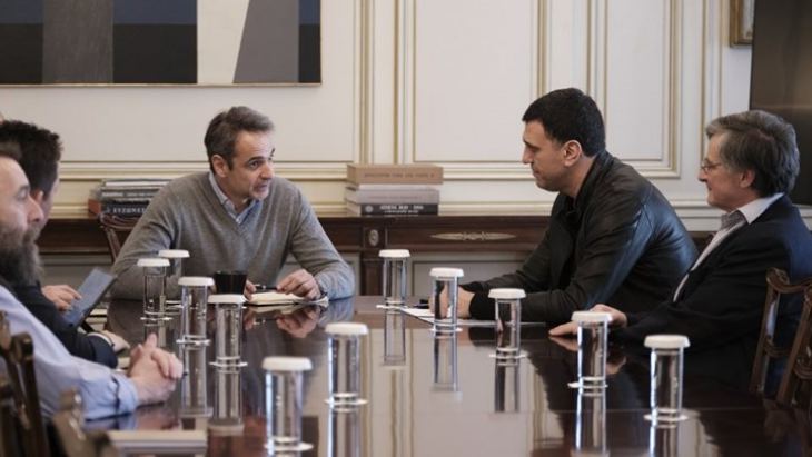 Υπό συζήτηση τα νέα μέτρα μετά την αύξηση κρουσμάτων