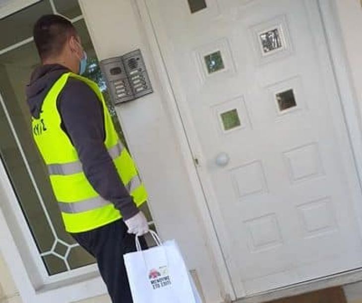 &Delta;&Eta;&Mu;&Omicron;&Sigma; &Phi;&Upsilon;&Lambda;&Eta;&Sigma;: &Alpha;&pi;&omicron;&lambda;&upsilon;&mu;&alpha;&nu;&tau;&iota;&kappa;ό, &mu;ά&sigma;&kappa;&epsilon;&sigmaf; &kappa;&alpha;&iota; &gamma;ά&nu;&tau;&iota;&alpha; &sigma;&epsilon; ό&lambda;&omicron;&upsilon;&sigmaf; &tau;&omicron;&upsilon;&sigmaf; &kappa;&alpha;&tau;&omicron;ί&kappa;&omicron;&upsilon;&sigmaf; &mu;&epsilon; &kappa;&alpha;&tau;&rsquo; &omicron;ί&kappa;&omicron;&nu; &delta;&iota;&alpha;&nu;&omicron;&mu;ή