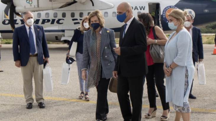 &Sigma;&tau;&eta; &Lambda;έ&rho;&omicron; έ&phi;&tau;&alpha;&sigma;&epsilon; &chi;&theta;&epsilon;&sigmaf; &eta; &Beta;&alpha;&sigma;ί&lambda;&iota;&sigma;&sigma;&alpha; &Sigma;&omicron;&phi;ί&alpha; &tau;&eta;&sigmaf; &Iota;&sigma;&pi;&alpha;&nu;ί&alpha;&sigmaf;