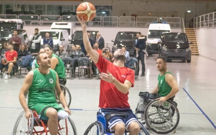 &laquo;&Eta; &delta;&iota;&alpha;&phi;&omicron;&rho;&epsilon;&tau;&iota;&kappa;ό&tau;&eta;&tau;&alpha; &delta;&epsilon;&nu; &epsilon;ί&nu;&alpha;&iota; &epsilon;&lambda;ά&tau;&tau;&omega;&mu;&alpha;&raquo; &tau;&omicron; &mu;ή&nu;&upsilon;&mu;&alpha; &sigma;&tau;&omicron; love2give