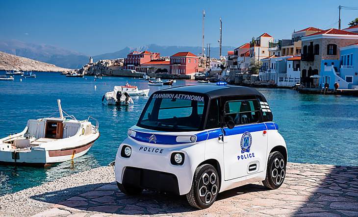 &Sigma;&tau;&eta; &Chi;ά&lambda;&kappa;&eta; &epsilon;&pi;&iota;&kappa;&epsilon;&nu;&tau;&rho;ώ&nu;&epsilon;&tau;&alpha;&iota; &tau;ώ&rho;&alpha; &tau;&omicron; &delta;&iota;&epsilon;&theta;&nu;έ&sigmaf; &epsilon;&nu;&delta;&iota;&alpha;&phi;έ&rho;&omicron;&nu;