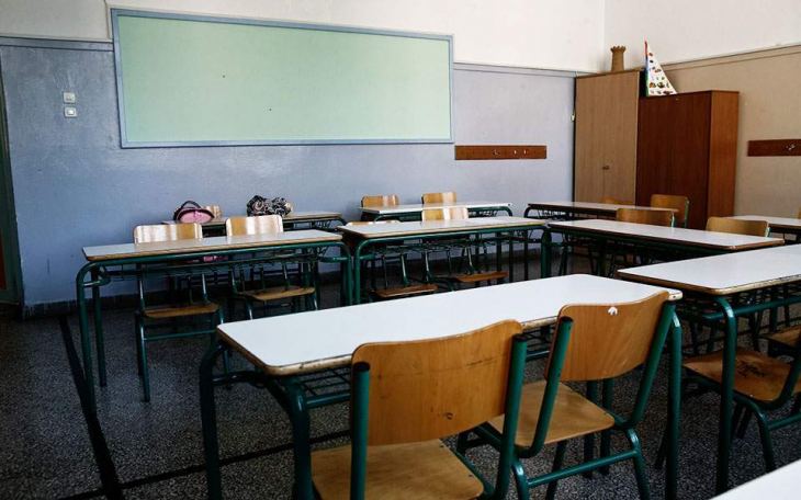 &Upsilon;&pi;. &Pi;&alpha;&iota;&delta;&epsilon;ί&alpha;&sigmaf;: &Alpha;&pi;ό &tau;&eta;&nu; &Tau;&epsilon;&tau;ά&rho;&tau;&eta; 6 &Mu;ά&eta; &kappa;&alpha;&lambda;&omicron;ύ&nu;&tau;&alpha;&iota; &omicron;&iota; &Kappa;&alpha;&theta;&eta;&gamma;&eta;&tau;έ&sigmaf; &Gamma;&upsilon;&mu;&nu;&alpha;&sigma;ί&omega;&nu; &kappa;&alpha;&iota; &Lambda;&upsilon;&kappa;&epsilon;ί&omega;&nu; &nu;&alpha; &epsilon;ί&nu;&alpha;&iota; &sigma;&tau;&alpha; &sigma;&chi;&omicron;&lambda;&epsilon;ί&alpha; &tau;&omicron;&upsilon;&sigmaf;