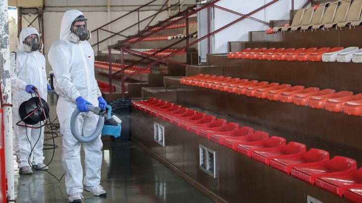 &Kappa;&rho;&omicron;ύ&sigma;&mu;&alpha;&tau;&alpha; &kappa;&omicron;&rho;&omega;&nu;&omicron;ϊ&omicron;ύ: &Eta; &laquo;&alpha;&kappa;&tau;&iota;&nu;&omicron;&gamma;&rho;&alpha;&phi;ί&alpha;&raquo; &tau;&omega;&nu; 73 - &Kappa;&lambda;&epsilon;ί&nu;&omicron;&upsilon;&nu; &Kappa;&Alpha;&Pi;&Eta;, &alpha;&kappa;&upsilon;&rho;ώ&nu;&omicron;&nu;&tau;&alpha;&iota; &epsilon;&kappa;&delta;&rho;&omicron;&mu;έ&sigmaf;, &laquo;&kappa;&epsilon;&kappa;&lambda;&epsilon;&iota;&sigma;&mu;έ&nu;&omega;&nu; &tau;&omega;&nu; &theta;&upsilon;&rho;ώ&nu;&raquo; &omicron;&iota; &alpha;&gamma;ώ&nu;&epsilon;&sigmaf;