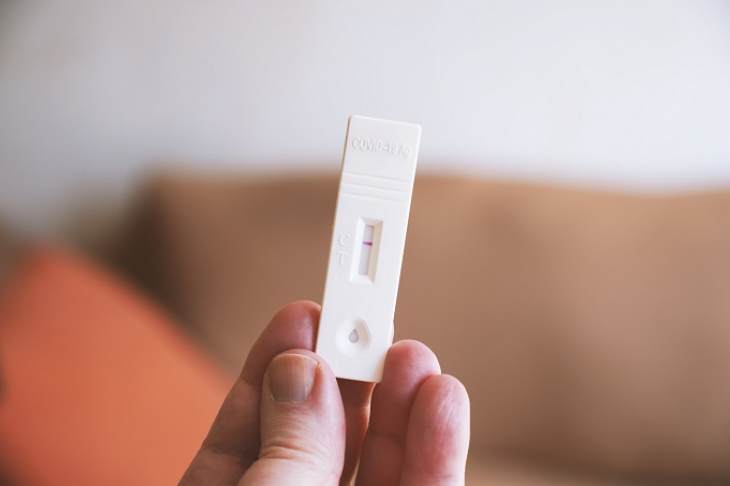 &Tau;&iota; &pi;&rho;&omicron;&beta;&lambda;έ&pi;&epsilon;&iota; &eta; &Kappa;&omicron;&iota;&nu;ή &Upsilon;&pi;&omicron;&upsilon;&rho;&gamma;&iota;&kappa;ή &Alpha;&pi;ό&phi;&alpha;&sigma;&eta; &gamma;&iota;&alpha; &tau;&alpha; self tests &sigma;&tau;&omicron;&nu; &iota;&delta;&iota;&omega;&tau;&iota;&kappa;ό &tau;&omicron;&mu;έ&alpha;