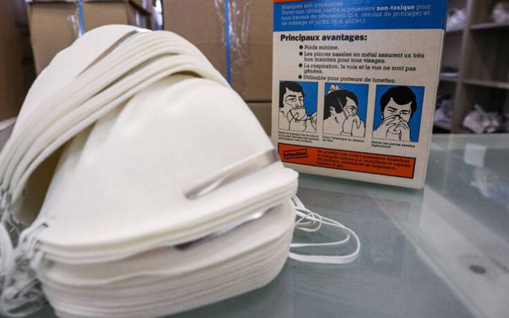 &Phi;&theta;&eta;&nu;ό&tau;&epsilon;&rho;&alpha; &theta;&alpha; &pi;&rho;έ&pi;&epsilon;&iota; &nu;&alpha; &pi;&omega;&lambda;&omicron;ύ&nu;&tau;&alpha;&iota; &mu;ά&sigma;&kappa;&epsilon;&sigmaf;, &alpha;&nu;&tau;&iota;&sigma;&eta;&pi;&tau;&iota;&kappa;ά &kappa;&alpha;&iota; &epsilon;ί&delta;&eta; &alpha;&tau;&omicron;&mu;&iota;&kappa;ή&sigmaf; &upsilon;&gamma;&iota;&epsilon;&iota;&nu;ή&sigmaf;