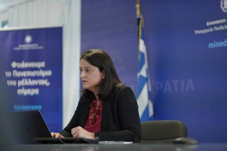 &Kappa;&epsilon;&rho;&alpha;&mu;έ&omega;&sigmaf;: &Alpha;&nu;&omicron;ί&gamma;&omicron;&upsilon;&nu; &delta;&eta;&mu;&omicron;&tau;&iota;&kappa;ά &kappa;&alpha;&iota; &nu;&eta;&pi;&iota;&alpha;&gamma;&omega;&gamma;&epsilon;ί&alpha; &mu;&epsilon;&tau;ά &tau;&omicron; &Pi;ά&sigma;&chi;&alpha; - &Tau;&alpha; SOS &gamma;&iota;&alpha; &tau;&eta;&nu; &epsilon;&pi;&iota;&sigma;&tau;&rho;&omicron;&phi;ή &tau;&omega;&nu; &mu;&alpha;&theta;&eta;&tau;ώ&nu; &sigma;&tau;&alpha; &theta;&rho;&alpha;&nu;ί&alpha;