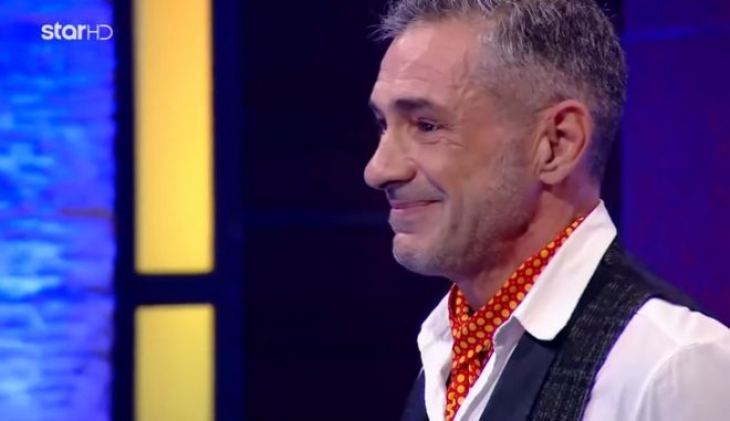 MasterChef 4: &Pi;έ&rho;&alpha;&sigma;&epsilon; &mu;&epsilon; &sigma;&upsilon;&nu;&tau;&alpha;&gamma;ή &tau;&omicron;&upsilon; &alpha;&delta;&iota;&kappa;&omicron;&chi;&alpha;&mu;έ&nu;&omicron;&upsilon; &gamma;&iota;&omicron;&upsilon; &tau;&omicron;&upsilon; - "&Mu;&alpha;&gamma;&epsilon;ί&rho;&epsilon;&upsilon;&alpha; &mu;&epsilon; &tau;έ&sigma;&sigma;&epsilon;&rho;&alpha; &chi;έ&rho;&iota;&alpha;"