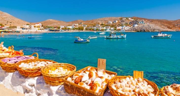 &Mu;&epsilon; &tau;&omicron; &beta;&lambda;έ&mu;&mu;&alpha; &sigma;&tau;&omicron;&upsilon;&sigmaf; &tau;&omicron;&upsilon;&rho;ί&sigma;&tau;&epsilon;&sigmaf; &tau;&alpha; Covid-free &nu;&eta;&sigma;&iota;ά