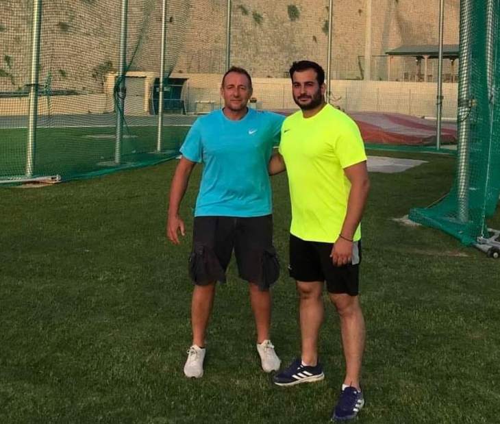 &Sigma;&tau;&eta;&nu; &epsilon;&lambda;ί&tau; &tau;&eta;&sigmaf; &delta;&iota;&sigma;&kappa;&omicron;&beta;&omicron;&lambda;ί&alpha;&sigmaf; &Pi;&alpha;&nu;&epsilon;&lambda;&lambda;&alpha;&delta;&iota;&kappa;ά &omicron; &Gamma;&iota;ώ&rho;&gamma;&omicron;&sigmaf; &Chi;&alpha;&rho;&alpha;&mu;&alpha;&nu;&tau;ά&sigmaf;