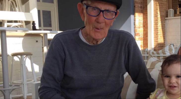 Έ&phi;&upsilon;&gamma;&epsilon; &alpha;&pi;ό &kappa;&omicron;&nu;&tau;ά &mu;&alpha;&sigmaf; &eta; &pi;&iota;&omicron; &gamma;&nu;ώ&rho;&iota;&mu;&eta; &phi;&iota;&gamma;&omicron;ύ&rho;&alpha; &tau;&omicron;&upsilon; &Kappa;&alpha;&nu;&tau;&omicron;&upsilon;&nu;&iota;&omicron;ύ