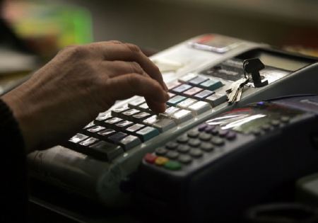 &Alpha;&pi;&omicron;&sigma;ύ&rho;&omicron;&nu;&tau;&alpha;&iota; &omicron;&iota; &tau;&alpha;&mu;&epsilon;&iota;&alpha;&kappa;έ&sigmaf; &mu;&eta;&chi;&alpha;&nu;έ&sigmaf;: &Eta; &lambda;ί&sigma;&tau;&alpha; &mu;&epsilon; &alpha;&upsilon;&tau;έ&sigmaf; &pi;&omicron;&upsilon; &pi;&rho;έ&pi;&epsilon;&iota; &nu;&alpha; &alpha;&lambda;&lambda;&alpha;&chi;&tau;&omicron;ύ&nu; έ&omega;&sigmaf; &tau;έ&lambda;&omicron;&sigmaf; &Mu;&alpha;ί&omicron;&upsilon;