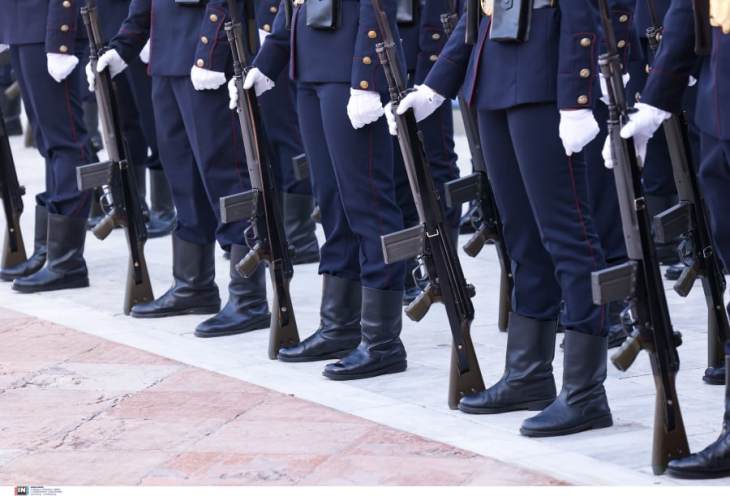 &Theta;&rho;ή&nu;&omicron;&sigmaf; &sigma;&tau;&iota;&sigmaf; Έ&nu;&omicron;&pi;&lambda;&epsilon;&sigmaf; &Delta;&upsilon;&nu;ά&mu;&epsilon;&iota;&sigmaf;: &Nu;&epsilon;&kappa;&rho;ό&sigmaf; 20&chi;&rho;&omicron;&nu;&omicron;&sigmaf; &Epsilon;ύ&epsilon;&lambda;&pi;&iota;&sigmaf; &sigma;&epsilon; ά&sigma;&kappa;&eta;&sigma;&eta;