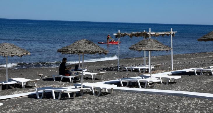 Στα 10 δισ. ευρώ η ζημιά φέτος στον τουρισμό
