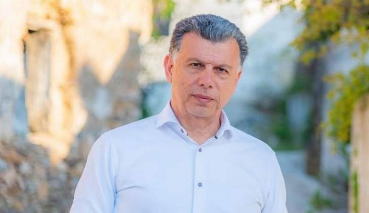 &Sigma;&Tau;&Omicron; &Nu;&Omicron;&Sigma;&Omicron;&Kappa;&Omicron;&Mu;&Epsilon;&Iota;&Omicron; &Epsilon;&Iota;&Sigma;&Eta;&Chi;&Theta;&Eta; &Omicron; &Delta;&Eta;&Mu;&Alpha;&Rho;&Chi;&Omicron;&Sigma; &Kappa;&Omega; &Pi;&Omicron;&Upsilon; &Nu;&Omicron;&Sigma;&Epsilon;&Iota; &Mu;&Epsilon; &Kappa;&Omicron;&Rho;&Omega;&Nu;&Omicron;Ϊ&Omicron;