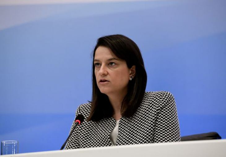 &Kappa;&epsilon;&rho;&alpha;&mu;έ&omega;&sigmaf;: &Gamma;&iota;&alpha;&tau;ί &delta;&epsilon;&nu; &xi;&epsilon;&kappa;&iota;&nu;ά &mu;ό&nu;&omicron; &eta; &Gamma;&rsquo; &Lambda;&upsilon;&kappa;&epsilon;ί&omicron;&upsilon; &ndash; &Tau;&iota; &alpha;&pi;&alpha;&nu;&tau;ά &sigma;&tau;&iota;&sigmaf; &alpha;&nu;&tau;&iota;&delta;&rho;ά&sigma;&epsilon;&iota;&sigmaf; &gamma;&iota;&alpha; &tau;&alpha; &Alpha;&Epsilon;&Iota;