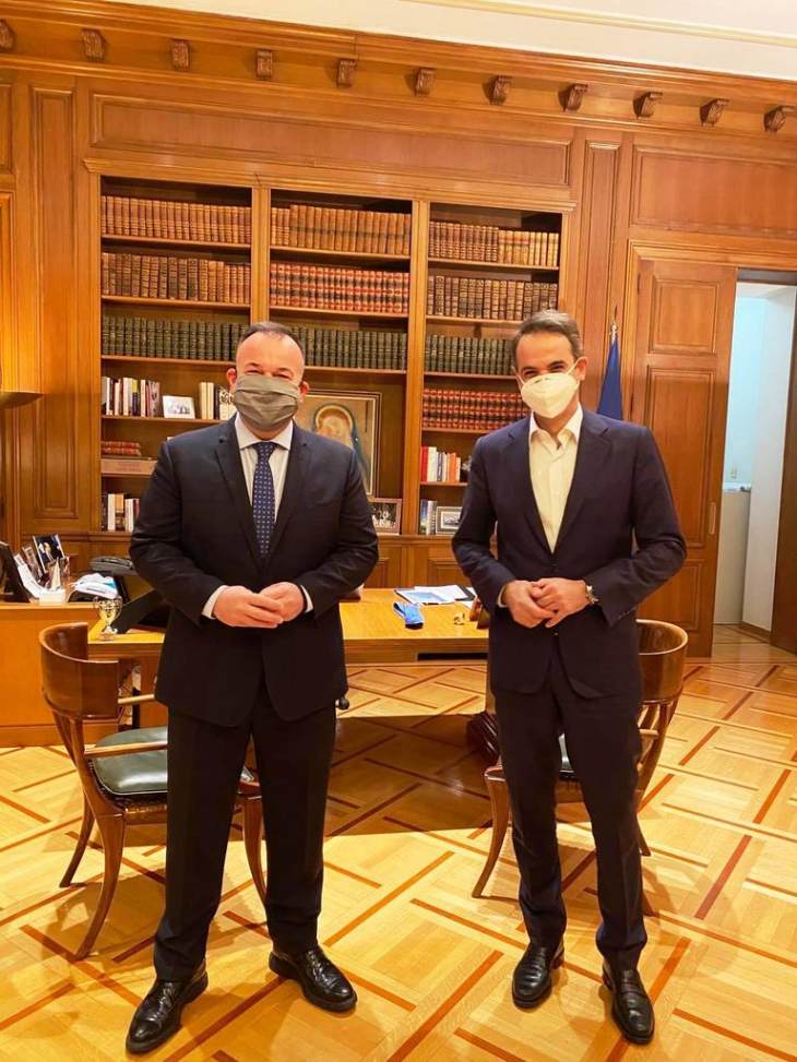 &Omicron; &Gamma;&iota;ά&nu;&nu;&eta;&sigmaf; &Pi;&alpha;&pi;&pi;ά&sigmaf; &gamma;&iota;&alpha; &tau;&eta;&nu; &epsilon;&pi;ί&sigma;&kappa;&epsilon;&psi;&eta; &tau;&omicron;&upsilon; &Pi;&rho;&omega;&theta;&upsilon;&pi;&omicron;&upsilon;&rho;&gamma;&omicron;ύ &sigma;&tau;&alpha; &Delta;&omega;&delta;&epsilon;&kappa;ά&nu;&eta;&sigma;&alpha; &gamma;&iota;&alpha; &tau;&eta;&nu; &epsilon;&pi;έ&tau;&epsilon;&iota;&omicron; &tau;&eta;&sigmaf; 28&eta;&sigmaf; &Omicron;&kappa;&tau;&omega;&beta;&rho;ί&omicron;&upsilon;