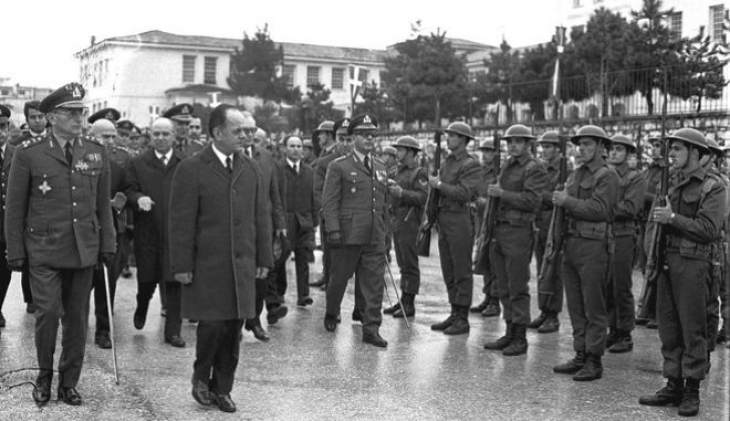 &laquo;&Lambda;&alpha;&mu;ό&gamma;&iota;&alpha;&raquo; ... &sigma;&tau;&omicron; &chi;&alpha;&kappa;ί - &Tau;&alpha; &alpha;&pi;ί&sigma;&tau;&epsilon;&upsilon;&tau;&alpha; &sigma;&kappa;ά&nu;&delta;&alpha;&lambda;&alpha; &tau;&eta;&sigmaf; &chi;&omicron;ύ&nu;&tau;&alpha;&sigmaf;