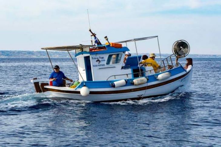Έ&nu;&tau;&alpha;&xi;&eta; &tau;&omega;&nu; &pi;&alpha;&rho;ά&kappa;&tau;&iota;&omega;&nu; &alpha;&lambda;&iota;έ&omega;&nu; &sigma;&tau;&eta;&nu; &Epsilon;&pi;&iota;&sigma;&tau;&rho;&epsilon;&pi;&tau;έ&alpha; &Pi;&rho;&omicron;&kappa;&alpha;&tau;&alpha;&beta;&omicron;&lambda;ή 4 &zeta;&eta;&tau;ά&epsilon;&iota; &eta; &Epsilon;&Nu;&Omega;&Sigma;&Eta; &Pi;&Lambda;&Omicron;&Iota;&Omicron;&Kappa;&Tau;&Eta;&Tau;&Omega;&Nu; &Pi;&Alpha;&Rho;&Alpha;&Kappa;&Tau;&Iota;&Alpha;&Sigma; &Alpha;&Lambda;&Iota;&Epsilon;&Iota;&Alpha;&Sigma; &Epsilon;&Lambda;&Lambda;&Alpha;&Delta;&Omicron;&Sigma;