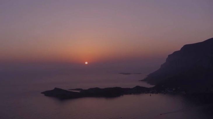 &Eta; &kappa;&alpha;&iota;&nu;&omicron;ύ&rho;&gamma;&iota;&alpha; &delta;&iota;&alpha;&phi;ή&mu;&iota;&sigma;&eta; &tau;&eta;&sigmaf; TOYOTA &delta;&iota;&alpha;&phi;&eta;&mu;ί&zeta;&epsilon;&iota; &tau;&eta;&nu; &Kappa;ά&lambda;&upsilon;&mu;&nu;&omicron;....